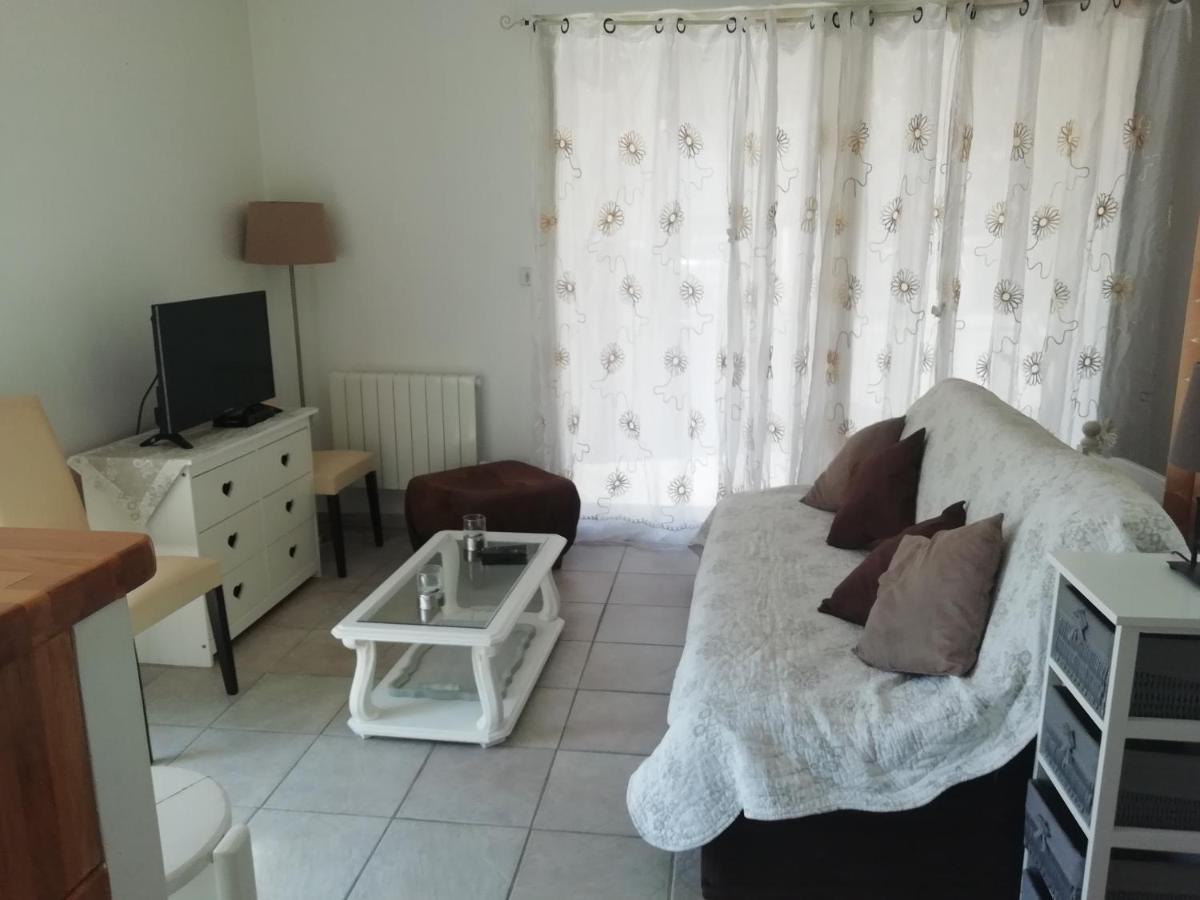 Studio En Rez De Jardin Narbonne Appartamento Esterno foto