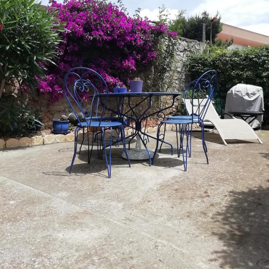 Studio En Rez De Jardin Narbonne Appartamento Esterno foto